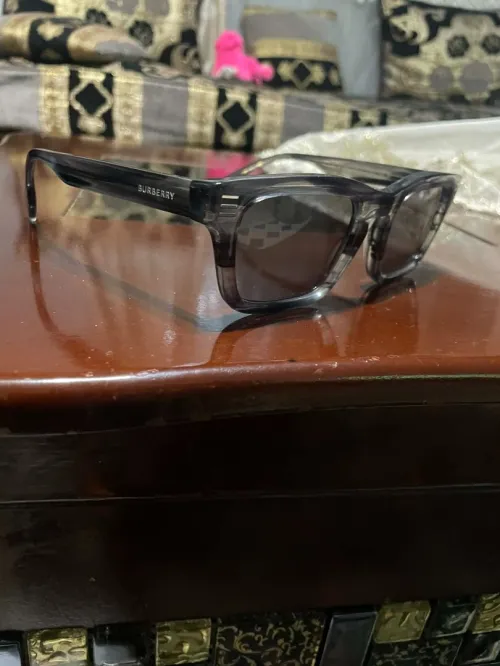 Lunette Burberry
