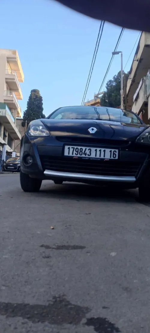 Renault Clio 3 2011 And bay