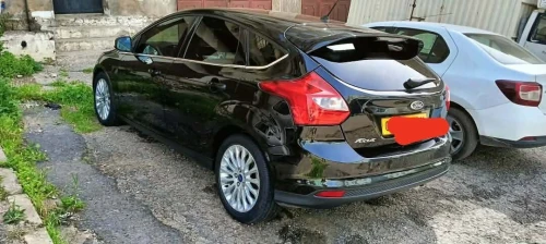 Ford Focus 5 portes 2013 Titanium