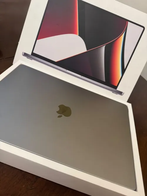 MacBook M1 PRO