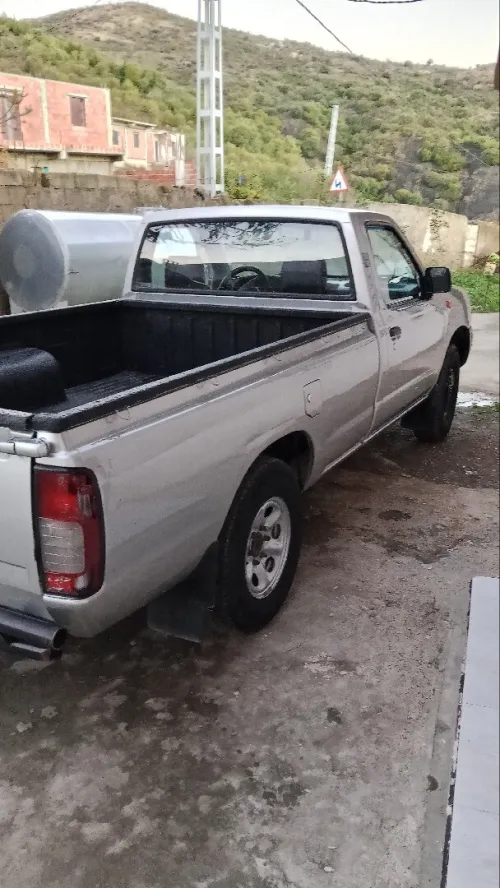 Nissan Hardbody 2011 Hardbody