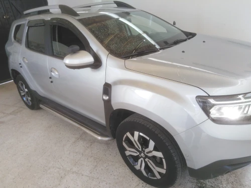 Dacia Duster 2021 Laureate