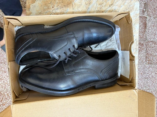 Chaussures Classiques Clarks pointures 39.5
