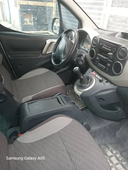 Peugeot Partner 2015 Tepee Allure 