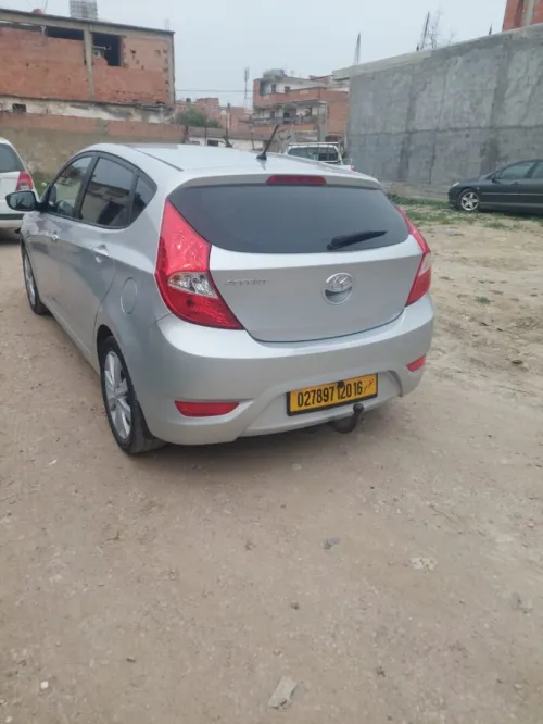 Hyundai Accent RB  4 portes 2020 Accent RB  4 portes