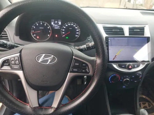 Hyundai Accent RB  4 portes 2020 Accent RB  4 portes