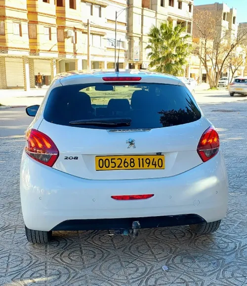 Peugeot 208 2019 Allure Facelift