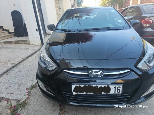 Hyundai Accent RB  4 portes 2018 Accent RB  4 portes