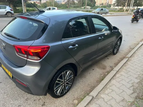 Kia Rio 2019 EX