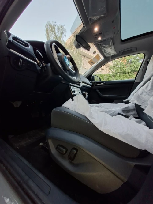 Volkswagen THARU XR. TAHRU XR 2025 Full option + siège électrique
