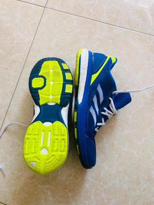 Chaussure adidas