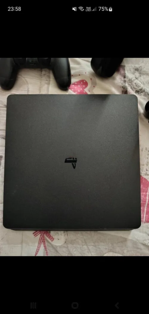 Ps4 slim