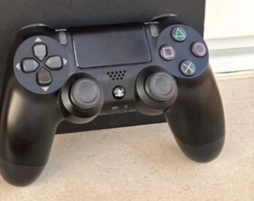 Ps4 slim
