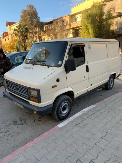 Peugot J5 1986