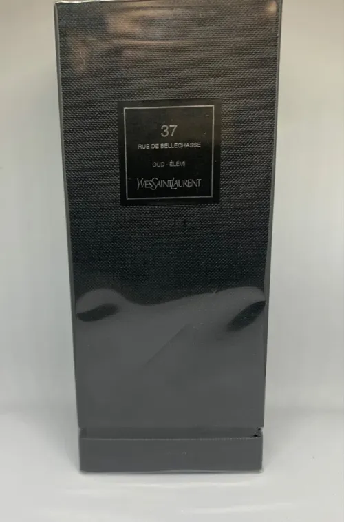 Le vestiaire des parfums Ysl 37 rue de bellechasse 125ml
