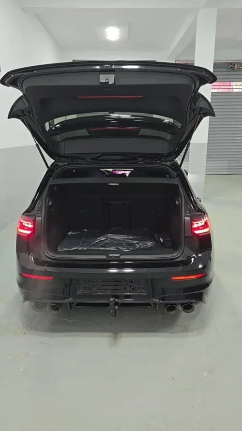 Volkswagen Golf 8R 2025 333