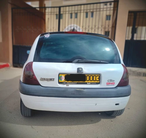 Renault Clio 2 2000 Dabza