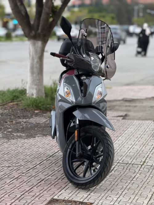 Sym St 200 2024