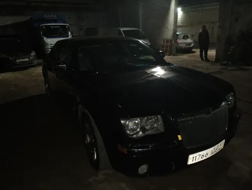 Chrysler 300C 2006 Bentley