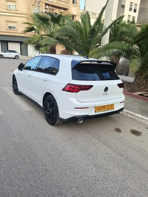 Volkswagen Golf 8 2021 GTE