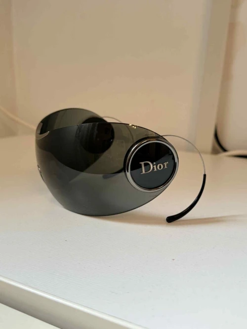 Lunette de soleil dior pour homme (original)