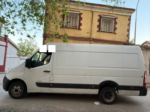 Renault Master3 2012