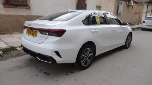 Kia K3 2025 LUXURY