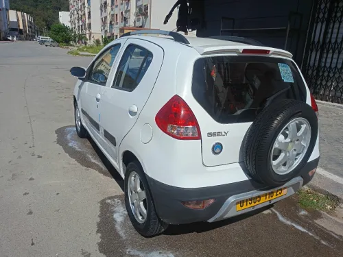 Geely GX2 2016 