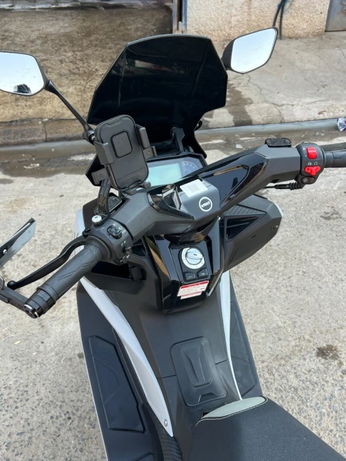 Vmax Vmax 2025