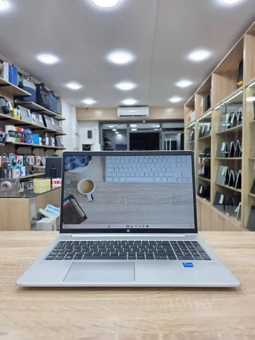 HP PROBOOK 450 G9 15.6 "i5 1235U 18GB/256GB