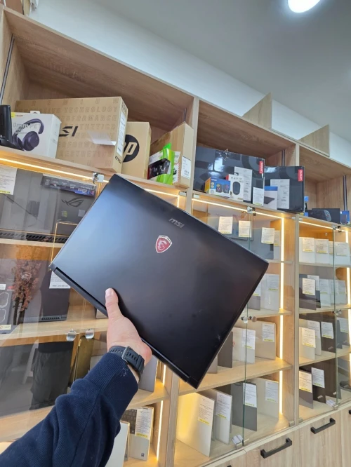 MSI GP 72 LEOPARD  Pro 17.3   i7 6700HQ  & GTX 960M 4GB GDDR6 16GB/  128GB SSD NVME + 1TB HDDD