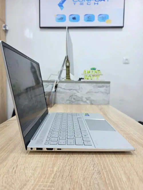 HP ENVY 14  i7 1165G7 & NVIDIA GTX  1650Ti 4GB 16GB /512GB 