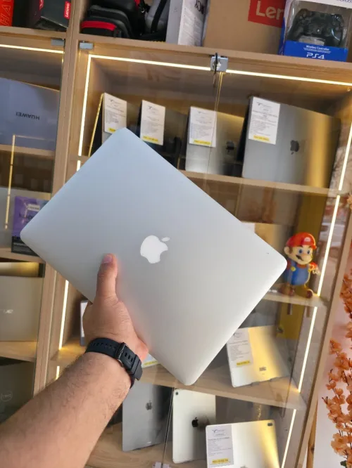 MacBook Air i5 2015   13.3 2015 8 GB/128GB