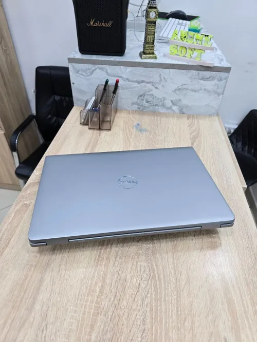 DELL PRECISION 3590   Intel Core Ultra 5 135H    16GB /512GB (2024) 