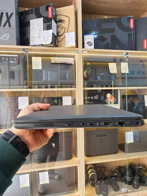 DELL LATITUDE 3420 i5 1135G7  8GB /256