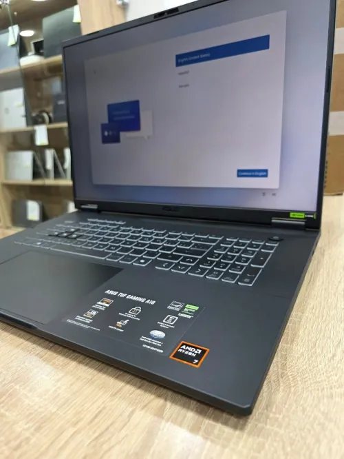 ASUS TUF A18  RYZEN 7 260  & RTX 5070 32GB / 1TB SSD