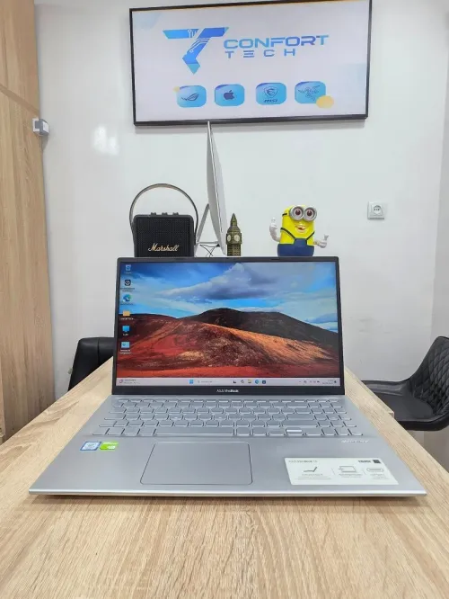 ASUS Laptop 15" i5 8265U & NVIDIA MX 110