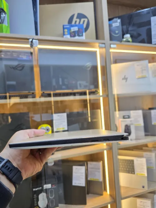 DELL XPS 7390 13.3   i7 10510U 16GB/512 GB