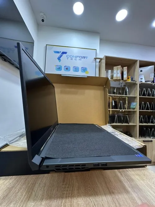 MSI KATANA 17 HX   i7 14650HX  & RTX 5070 8GB GDDR6 (32GB RAM/1TB SSD)