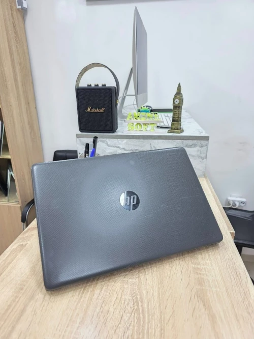 HP LAPTOP 250 G7 15.6  i7 1065G7 8GB /256GB