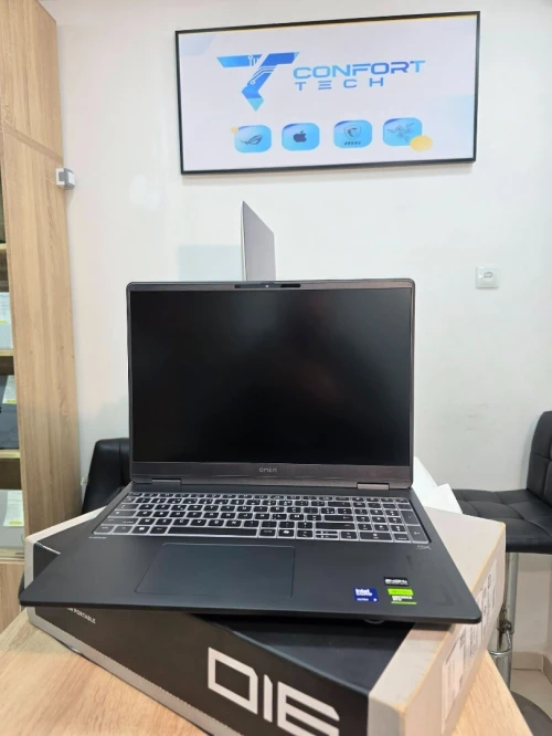 [VENDU ]HP OMEN MAX 16 Ultra 9 275HX / RTX 5080  16GB GDDR7  ( 32GB /1TB)