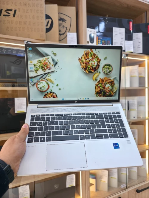 HP PROBOOK 450 G10  I7 1355U  16GB /512GB