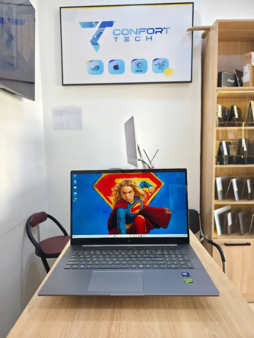 HP ENVY 17  Ultra 7 155U  & RTX 3050 32GB /1 TB