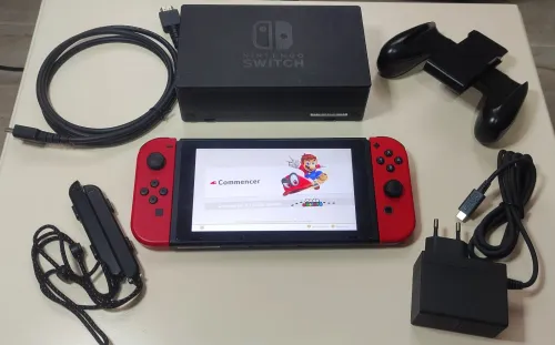 Nintendo Switch Edition Mario Odyssey (Flashé)