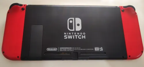Nintendo Switch Edition Mario Odyssey (Flashé)
