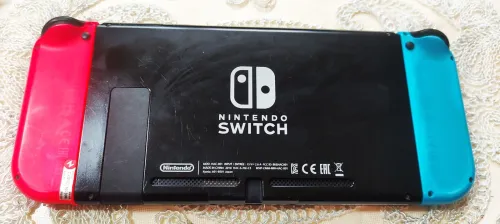 Nintendo Switch (Flashé)