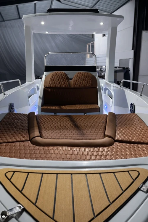 Sam boat Sam 640 