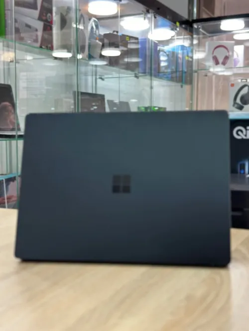 MICROSOFT SURFACE LAPTOP 4 Ryzen 7 16go 512ssd 15pouces FHD écran tactile 