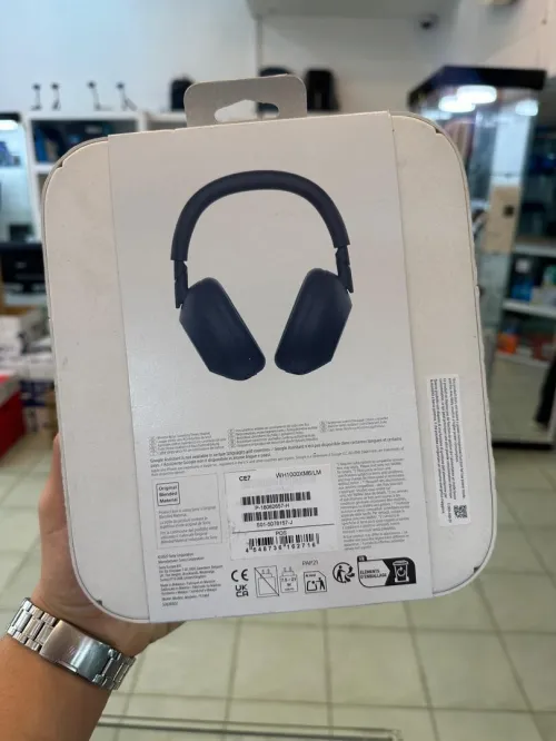 Sony WH-1000XM6