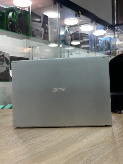 Pc portable ACER ASPIRE 5